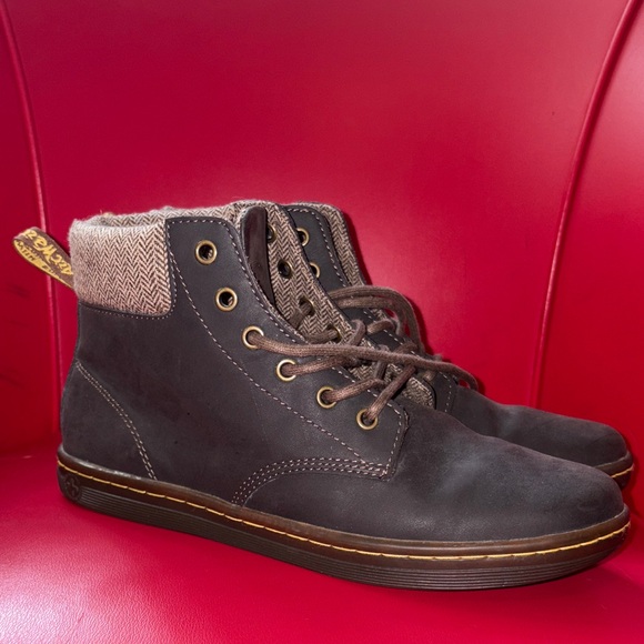 Dr. Martens Dark Brown MAELLY PADDED COLLAR Boots. Women’s size 9 - Picture 1 of 5